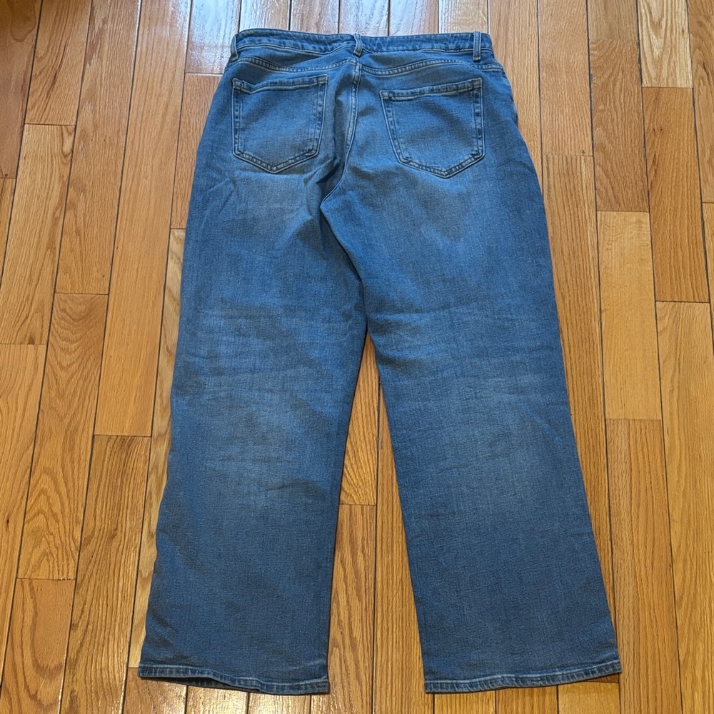 Forever 21 90s Fit Jeans - Picture 4 of 5